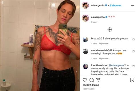 Asia Argento Nue Dans Son Bain D Voile Ses Nombreux Tatouages Closer