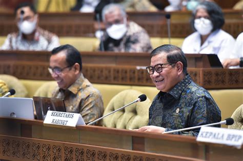 Sekretariat Kabinet Republik Indonesia Rapat Kerja Seskab Dengan Komisi Ii Dpr Ri Evaluasi