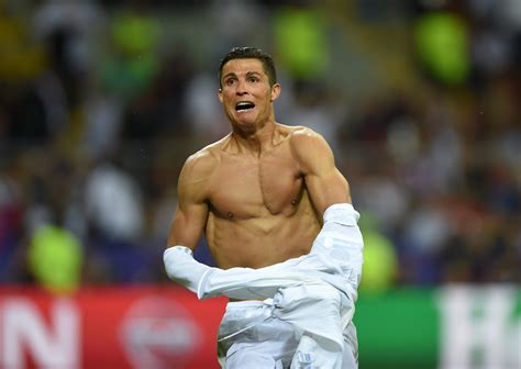 20 Top Photos From Cristiano Ronaldos Celebration After Scoring Pk To
