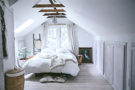 8 Cozy Bedroom Attic Lofts Cococozy