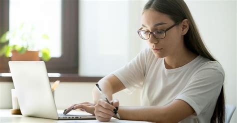 Como Ajudar Os Adolescentes Na Hora Do Estudo Em Casa