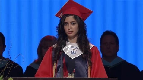 North Texas Valedictorian Reveals Shes An Undocumented Immigrant