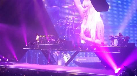 Nicki minaj was born onika tanya maraj on december 8, 1982 in st. Nicki minaj (The night is still young - Newcastle) - YouTube