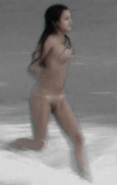 Collection Of Big Tits Bouncing Jiggling While Walking Gifs Videos Page