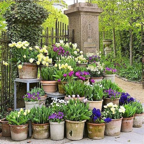 31 Beautiful Spring Backyard Landscape Ideas You Should Copy Hmdcrtn