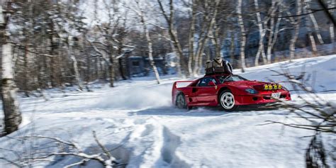 Whoever had the brilliant idea of taking a ferrari f40 snow drifting, we salute you. A snow rallying Ferrari F40! - Shiftndrive