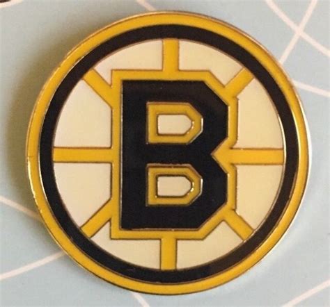 Rare 1990s Boston Bruins Nhl Hockey Logo Hipster Jacket Hat Lapel Pin