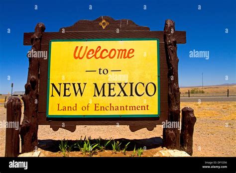 Welcome To New Mexico State Highway Sign New Mexico Usa Stock Photo