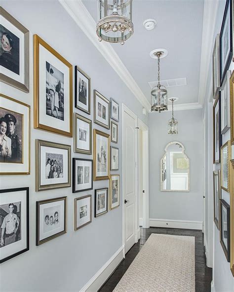 20+ Fabulous Hallway Decor Ideas For Home | Family gallery wall, Family ...
