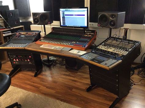 Ikea items used and other materials 3. How To Build A Recording Studio Desk