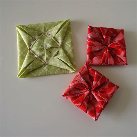 Tutorial Pics Fabric Origami Fabric Christmas Ornaments Ornament