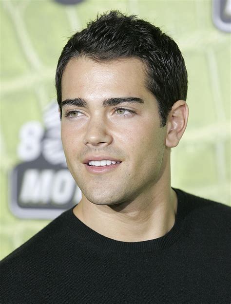 Jesse Metcalfe I Dont Miss Housewives News Desperate Housewives