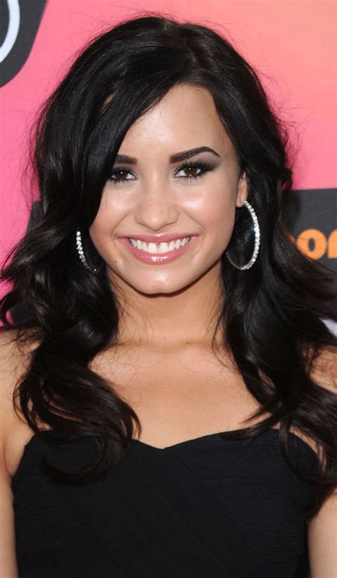 Demi Lovato Hairstyles Braids Hairstyles Pictures Medium Bob