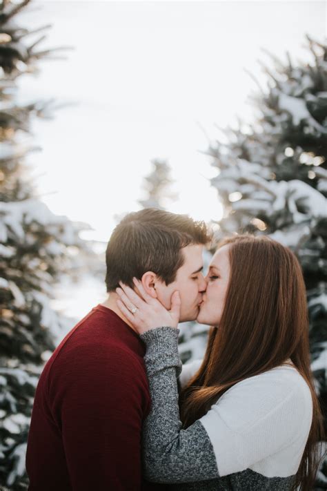 Beautiful Winter Engagement Session In A Beautiful Location