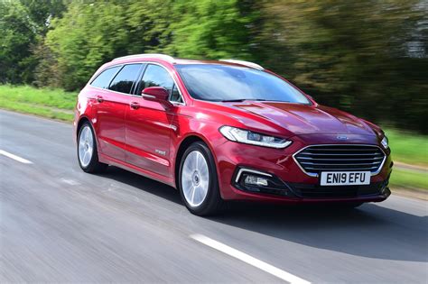 Ford Mondeo Hybrid Estate Review Drivingelectric