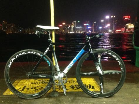 Find your bicycles and accessories. The skyline of Hong Kong Bike to Victoria Harbor | Bike, Hong kong, Hong