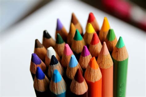 Colored Pencils Tumblr Sex Pictures Craft Items Colorful Fashion Colored Pencils Art