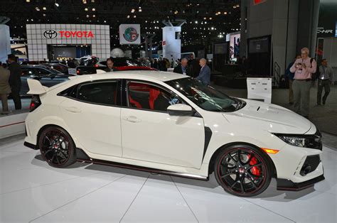 Honda Civic Type R 2017 Brilla En Color Blanco Motor Trend En Español