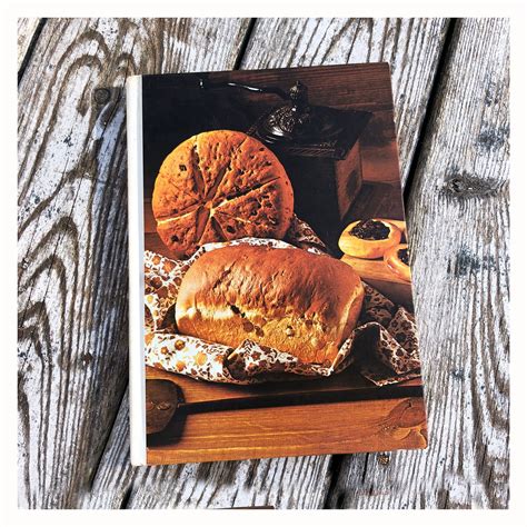 Mary randolph's recipes from america's first regional cookbook adapted for today's kitchen. Southern Living Cookbook Library The Breads Cookbook 1972 ...