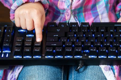 How to Turn on Your Keyboard Backlight | Techwalla