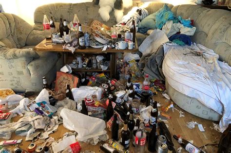 Messihaus, messi wohnung, tatortreiniger berlin, haushaltsauflösung teltow, entrümpelung bran. Messi Wohnung / Messie Wohnung Raumen Effizient Und ...