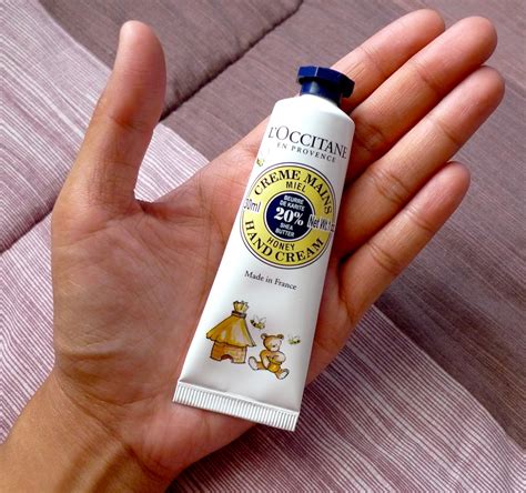 Discover l'occitane luxurious, natural eye care products for younger looking eyes. Review: L'Occitane Honey Hand Cream | The Beauty Junkee