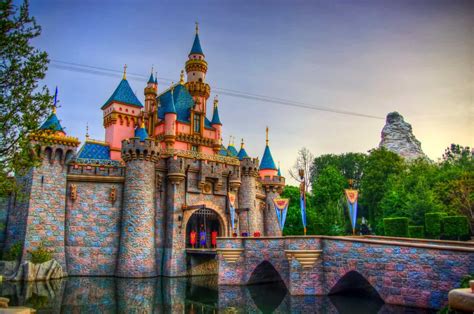 15 Money Saving Tips For Disneyland Deals And Enter To Win A Disney