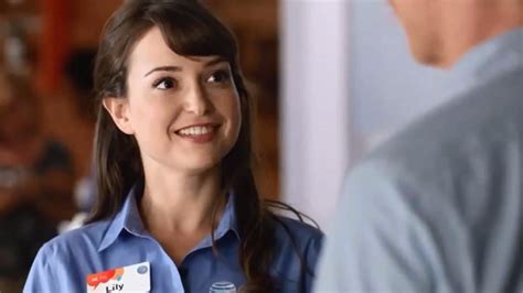 Milana Vayntrub Lily From Those At T Ads Has A Message For Syrian