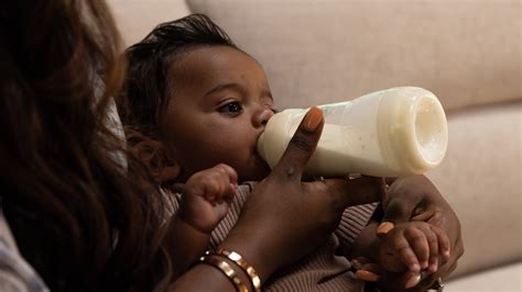 Why Breastfeeding Isnt The Answer To The Formula Shortage The New