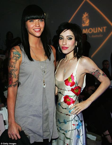 The Veronicas Jessica Origliasso Says She Hasnt Stopped Loving Ruby
