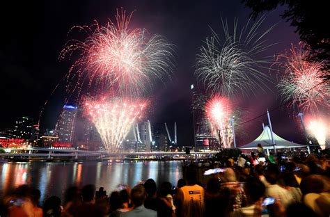 pictures-from-2020-new-year-s-eve-celebrations-across-the-world-nbc