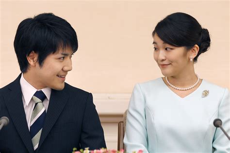 La Princesa Mako De Japón Pierde Su Estatus Real Al Casarse Con Un