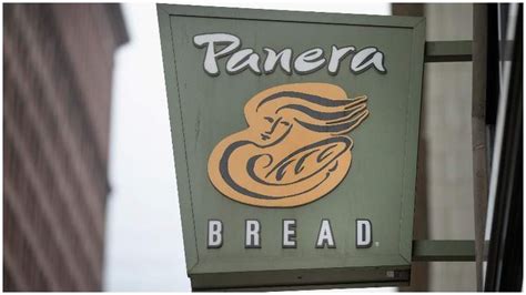 From hoffman estates, illinois, was billed an unusually high amount for his typical order at the arboretum of south barrington mall location, he took a closer look and noticed something alarming—panera had charged him $9 too much for his meal. Best 20 Panera Bread Holiday Hours 2020 - Home, Family ...
