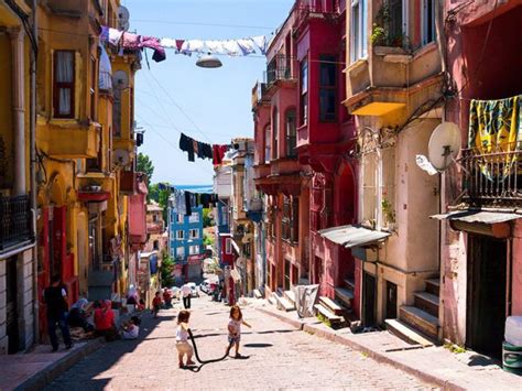 A Comprehensive Guide To Visiting Fener Balat In Istanbul