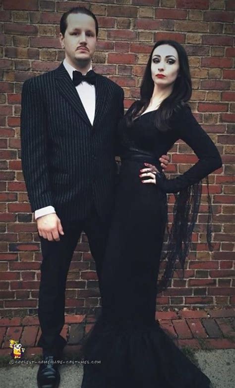 42 Halloween Costumes For Extremely Cute Couples Yourtango Diy