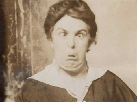 16 Hilarious Victorian Photographs To Laugh With Funny Babamail