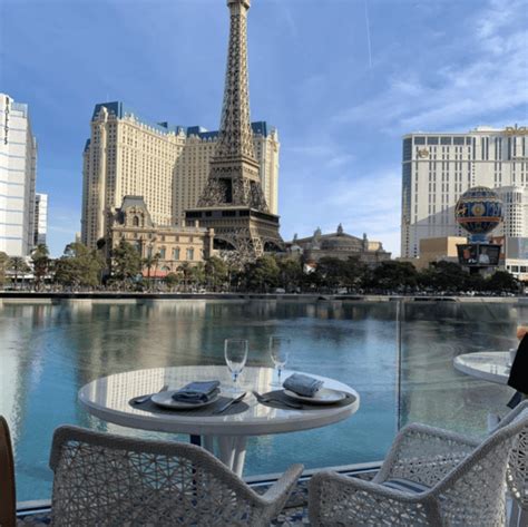Top 6 Las Vegas Restaurants With View Of Bellagio Fountains The World