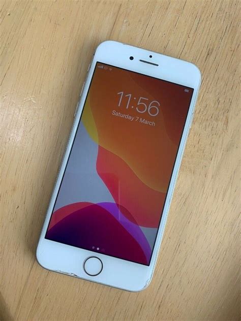 Apple Iphone 8 64gb White Boxed Unlocked To All Network In