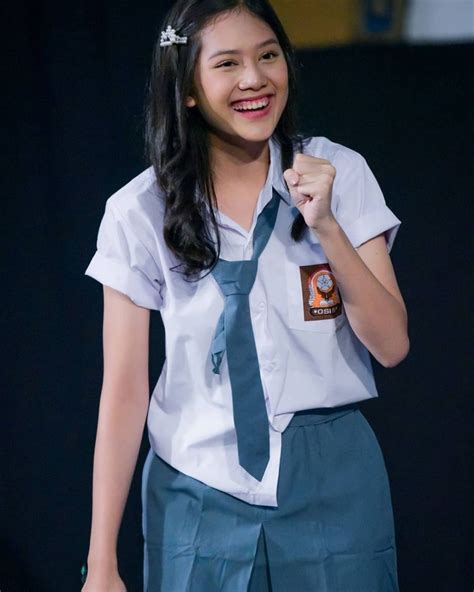 Punya Gummy Smile 10 Potret Chika Jkt48 Yang Bikin Panas Dingin