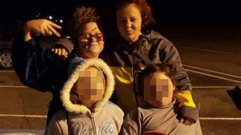 first picture of mum and 3 daughters found dead with grandma after ‘murder suicide mirror online