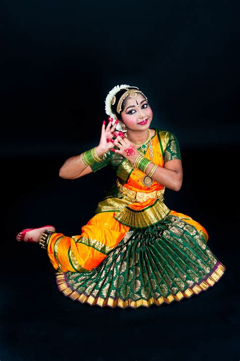 Indian Dance Poses