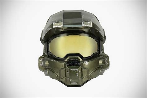 Halo Master Chief Motorcycle Helmet Replica Is Great For Halo Cosplay