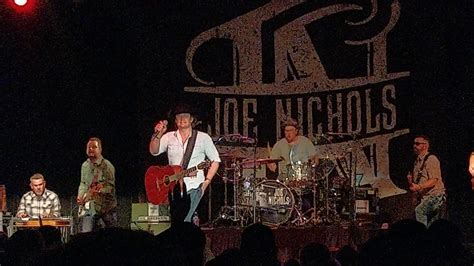 Joe Nichols Sunny And 75 Youtube