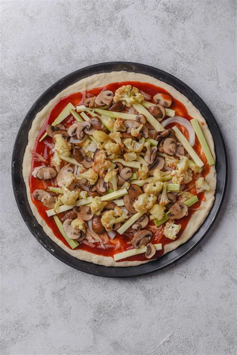 Vegan Bbq Veggie Pizza Recipe Vegan In The Freezer