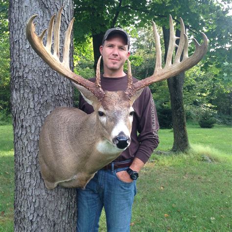 Giant Ohio Buck Legendary Whitetails Legendary Whitetails Blog