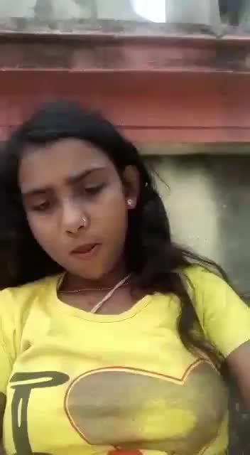 Desi Village Girl Jerking Hard In Full Motion Never Seen Such As Video