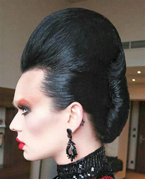 Pin By Blond Bouffant On Bouffant Hairdo Extreme Hair Beehive Hair