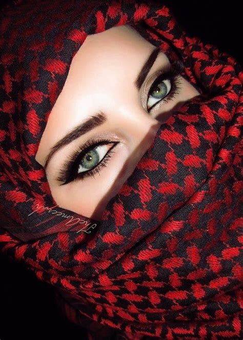59 Best Niqab Images On Pinterest Hijab Niqab Beautiful Eyes And Faces