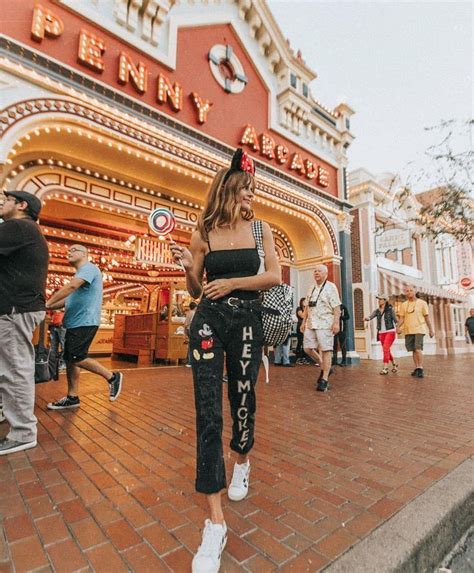 the top 100 female travel influencers to follow on instagram in 2020 disney world outfits