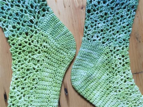 Crochet Pattern Trailing Lace Socks Vicki Brown Designs